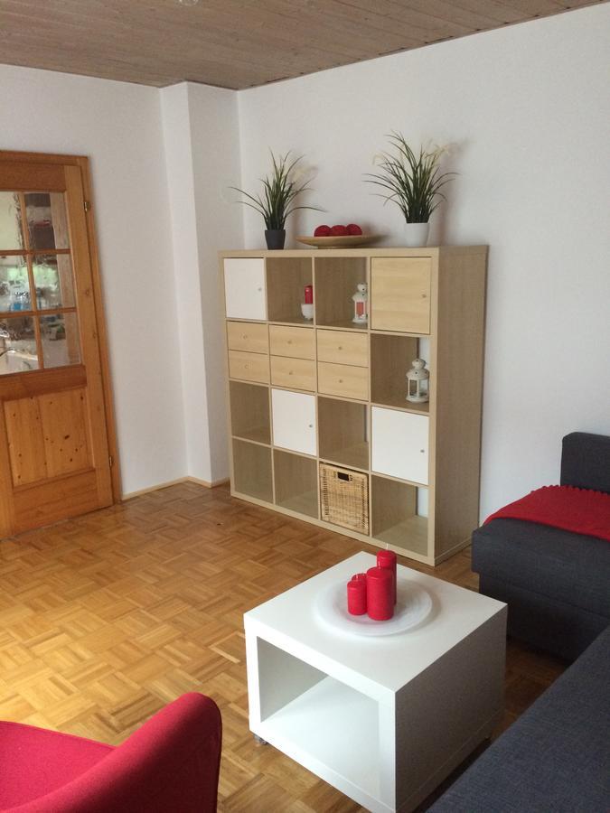 Ferienwohnung Im Gruenen Illschwang Ngoại thất bức ảnh